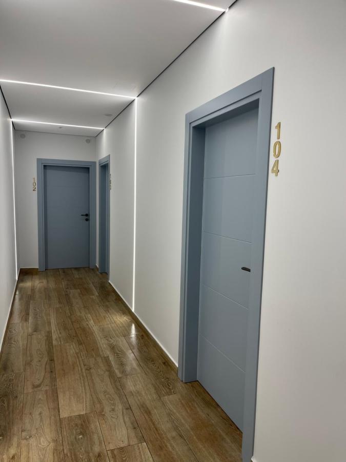 Emerald Inn Apartments Orikum Luaran gambar